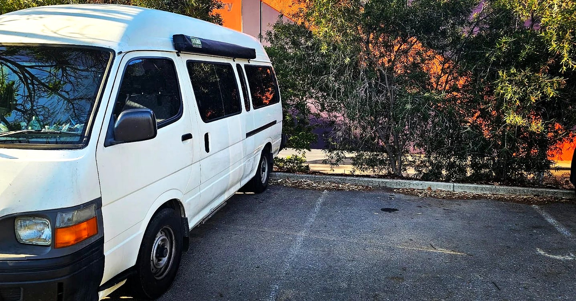 Ozroofracks | Nissan Caravan Roof Racks
