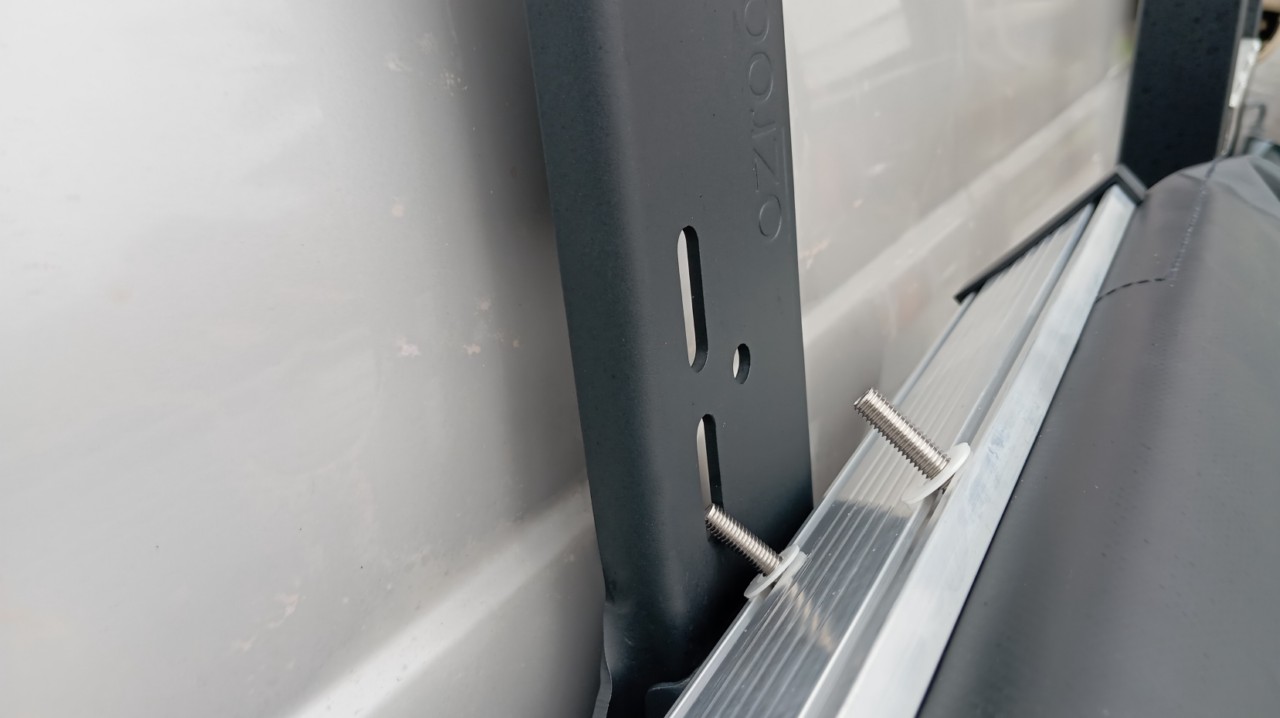Ozroofracks | Suzuki Every Roof Racks