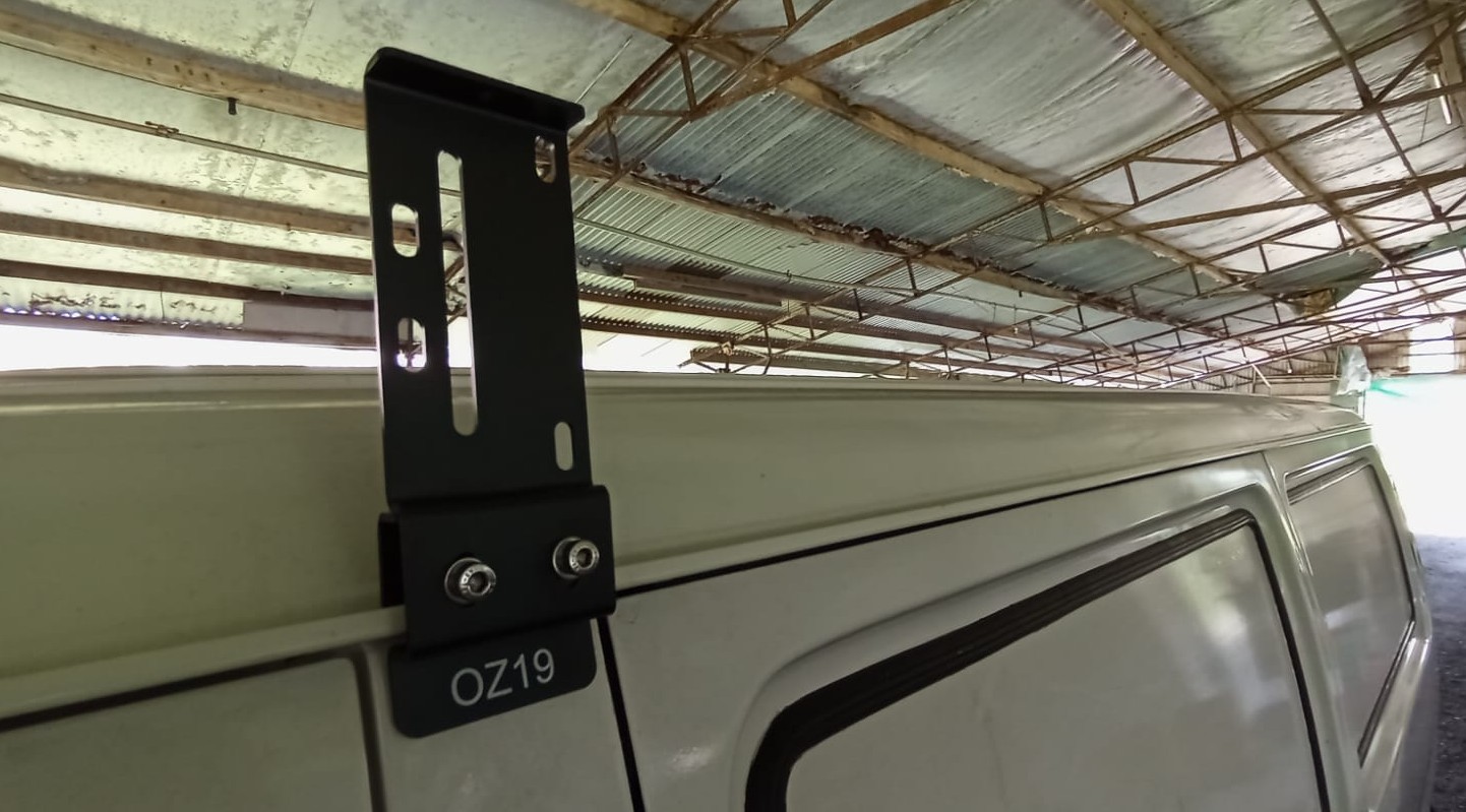 Ozroofracks | Van Gutter Roof Rack